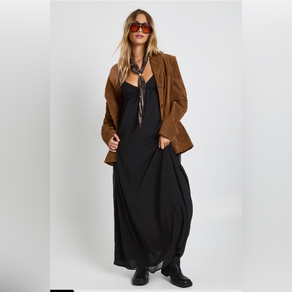 Boohoo Black Maxi Dress